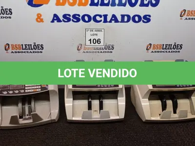 LOTE 106 - 03 CONTADORAS DE CÉDULAS. (NO ESTADO) ATENÇÃO! FAZER A VISITAÇÃO ANTES DE ARREMATAR, NÃO SABEMOS SE FUNCIONA. LEILÃO NÃO TEM GARANTIA E NEM DEVOLUÇÃO, SUJEITO A POSSÍVEIS AVARIAS VISÍVEIS/OCULTAS E/OU AUSÊNCIA DE COMPONENTES.