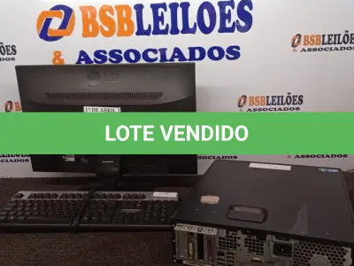 LOTE 244 - 01 CPU HP, 01 MONITOR E TECLADO. (NO ESTADO) ATENÇÃO! FAZER A VISITAÇÃO ANTES DE ARREMATAR, NÃO SABEMOS SE FUNCIONA. LEILÃO NÃO TEM GARANTIA E NEM DEVOLUÇÃO, SUJEITO A POSSÍVEIS AVARIAS VISÍVEIS/OCULTAS E/OU AUSÊNCIA DE COMPONENTES.