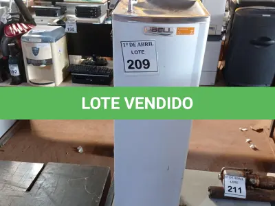 LOTE 209 - 01 BEBEDOURO DE PRESSÃO. (NO ESTADO) ATENÇÃO! FAZER A VISITAÇÃO ANTES DE ARREMATAR, NÃO SABEMOS SE FUNCIONA. LEILÃO NÃO TEM GARANTIA E NEM DEVOLUÇÃO, SUJEITO A POSSÍVEIS AVARIAS VISÍVEIS/OCULTAS E/OU AUSÊNCIA DE COMPONENTES.
