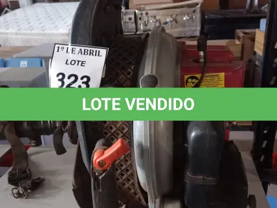 LOTE 323 - 01 SOPRADOR DE FOLHAS COSTAL A GASOLINA.  (NO ESTADO) ATENÇÃO! FAZER A VISITAÇÃO ANTES DE ARREMATAR, NÃO SABEMOS SE FUNCIONA. LEILÃO NÃO TEM GARANTIA E NEM DEVOLUÇÃO, SUJEITO A POSSÍVEIS AVARIAS VISÍVEIS/OCULTAS E/OU AUSÊNCIA DE COMPONENTES.