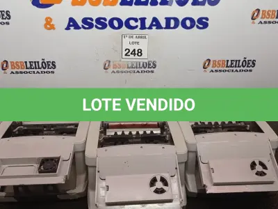 LOTE 248 - 03 CONTADORAS DE CÉDULAS. (NO ESTADO) ATENÇÃO! FAZER A VISITAÇÃO ANTES DE ARREMATAR, NÃO SABEMOS SE FUNCIONA. LEILÃO NÃO TEM GARANTIA E NEM DEVOLUÇÃO, SUJEITO A POSSÍVEIS AVARIAS VISÍVEIS/OCULTAS E/OU AUSÊNCIA DE COMPONENTES.