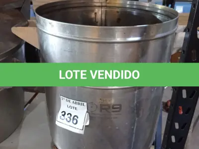 LOTE 336 - 01 LIXEIRA EM INOX. (NO ESTADO) ATENÇÃO! FAZER A VISITAÇÃO ANTES DE ARREMATAR, NÃO SABEMOS SE FUNCIONA. LEILÃO NÃO TEM GARANTIA E NEM DEVOLUÇÃO, SUJEITO A POSSÍVEIS AVARIAS VISÍVEIS/OCULTAS E/OU AUSÊNCIA DE COMPONENTES.