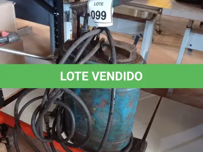 LOTE 099 - 01 GRAXEIRA MANUAL. (NO ESTADO) ATENÇÃO! FAZER A VISITAÇÃO ANTES DE ARREMATAR, NÃO SABEMOS SE FUNCIONA. LEILÃO NÃO TEM GARANTIA E NEM DEVOLUÇÃO, SUJEITO A POSSÍVEIS AVARIAS VISÍVEIS/OCULTAS E/OU AUSÊNCIA DE COMPONENTES.