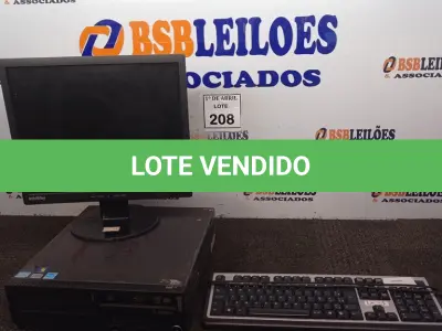 LOTE 208 - 01 CPU LENOVO COM MONITOR E TECLADO. (NO ESTADO) ATENÇÃO! FAZER A VISITAÇÃO ANTES DE ARREMATAR, NÃO SABEMOS SE FUNCIONA. LEILÃO NÃO TEM GARANTIA E NEM DEVOLUÇÃO, SUJEITO A POSSÍVEIS AVARIAS VISÍVEIS/OCULTAS E/OU AUSÊNCIA DE COMPONENTES.