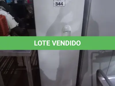 LOTE 344 - 01 GELADEIRA CÔNSUL. (NO ESTADO) ATENÇÃO! FAZER A VISITAÇÃO ANTES DE ARREMATAR, NÃO SABEMOS SE FUNCIONA. LEILÃO NÃO TEM GARANTIA E NEM DEVOLUÇÃO, SUJEITO A POSSÍVEIS AVARIAS VISÍVEIS/OCULTAS E/OU AUSÊNCIA DE COMPONENTES.