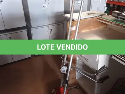 LOTE 135 - 02 ROÇADEIRAS A GASOLINA COM AVARIAS. (NO ESTADO) ATENÇÃO! FAZER A VISITAÇÃO ANTES DE ARREMATAR, NÃO SABEMOS SE FUNCIONA. LEILÃO NÃO TEM GARANTIA E NEM DEVOLUÇÃO, SUJEITO A POSSÍVEIS AVARIAS VISÍVEIS/OCULTAS E/OU AUSÊNCIA DE COMPONENTES.