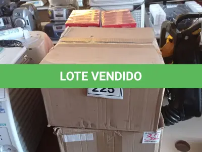 LOTE 225 - 01 LOTE COM GRAMPOS DE TRILHO. (NO ESTADO) ATENÇÃO! FAZER A VISITAÇÃO ANTES DE ARREMATAR, NÃO SABEMOS SE FUNCIONA. LEILÃO NÃO TEM GARANTIA E NEM DEVOLUÇÃO, SUJEITO A POSSÍVEIS AVARIAS VISÍVEIS/OCULTAS E/OU AUSÊNCIA DE COMPONENTES.