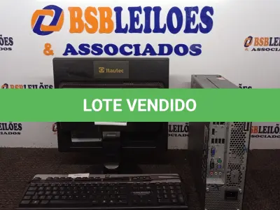 LOTE 305 - 01 CPU LENOVO, 01 MONITOR E 01 TECLADO. (NO ESTADO) ATENÇÃO! FAZER A VISITAÇÃO ANTES DE ARREMATAR, NÃO SABEMOS SE FUNCIONA. LEILÃO NÃO TEM GARANTIA E NEM DEVOLUÇÃO, SUJEITO A POSSÍVEIS AVARIAS VISÍVEIS/OCULTAS E/OU AUSÊNCIA DE COMPONENTES.