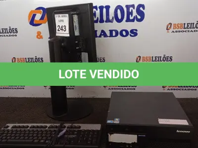 LOTE 243 - 01 CPU LENOVO, 01 MONITOR E TECLADO. (NO ESTADO) ATENÇÃO! FAZER A VISITAÇÃO ANTES DE ARREMATAR, NÃO SABEMOS SE FUNCIONA. LEILÃO NÃO TEM GARANTIA E NEM DEVOLUÇÃO, SUJEITO A POSSÍVEIS AVARIAS VISÍVEIS/OCULTAS E/OU AUSÊNCIA DE COMPONENTES.