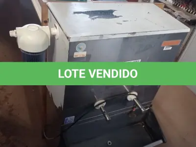 LOTE 134 - 01 BEBEDOURO MARCA NARDIN INCOMPLETO. (NO ESTADO) ATENÇÃO! FAZER A VISITAÇÃO ANTES DE ARREMATAR, NÃO SABEMOS SE FUNCIONA. LEILÃO NÃO TEM GARANTIA E NEM DEVOLUÇÃO, SUJEITO A POSSÍVEIS AVARIAS VISÍVEIS/OCULTAS E/OU AUSÊNCIA DE COMPONENTES.