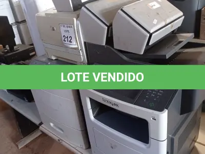 LOTE 212 - 01 LOTE COM IMPRESSORAS E SCANNER’S DIVERSOS. (NO ESTADO) ATENÇÃO! FAZER A VISITAÇÃO ANTES DE ARREMATAR, NÃO SABEMOS SE FUNCIONA. LEILÃO NÃO TEM GARANTIA E NEM DEVOLUÇÃO, SUJEITO A POSSÍVEIS AVARIAS VISÍVEIS/OCULTAS E/OU AUSÊNCIA DE COMPONENTES.