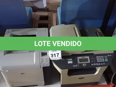 LOTE 317 - 01 IMPRESSORA HP P4015N E 01 IMPRESSORA BROTHER 8065DN. (NO ESTADO) ATENÇÃO! FAZER A VISITAÇÃO ANTES DE ARREMATAR, NÃO SABEMOS SE FUNCIONA. LEILÃO NÃO TEM GARANTIA E NEM DEVOLUÇÃO, SUJEITO A POSSÍVEIS AVARIAS VISÍVEIS/OCULTAS E/OU AUSÊNCIA DE COMPONENTES.