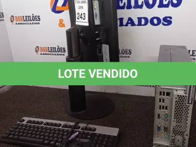 LOTE 243 - 01 CPU LENOVO, 01 MONITOR E TECLADO. (NO ESTADO) ATENÇÃO! FAZER A VISITAÇÃO ANTES DE ARREMATAR, NÃO SABEMOS SE FUNCIONA. LEILÃO NÃO TEM GARANTIA E NEM DEVOLUÇÃO, SUJEITO A POSSÍVEIS AVARIAS VISÍVEIS/OCULTAS E/OU AUSÊNCIA DE COMPONENTES.