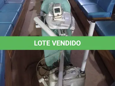 LOTE 356 - 01 CADEIRA ODONTOLÓGICA DABI ATLANTE INCOMPLETA. (NO ESTADO) ATENÇÃO! FAZER A VISITAÇÃO ANTES DE ARREMATAR, NÃO SABEMOS SE FUNCIONA. LEILÃO NÃO TEM GARANTIA E NEM DEVOLUÇÃO, SUJEITO A POSSÍVEIS AVARIAS VISÍVEIS/OCULTAS E/OU AUSÊNCIA DE COMPONENTES.