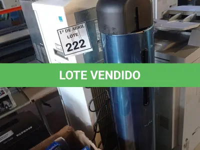 LOTE 222 - 01 BEBEDOURO TIPO GARRAFÃO ESMALTEC. (NO ESTADO) ATENÇÃO! FAZER A VISITAÇÃO ANTES DE ARREMATAR, NÃO SABEMOS SE FUNCIONA. LEILÃO NÃO TEM GARANTIA E NEM DEVOLUÇÃO, SUJEITO A POSSÍVEIS AVARIAS VISÍVEIS/OCULTAS E/OU AUSÊNCIA DE COMPONENTES.