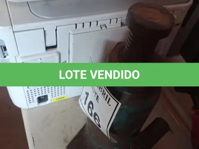 LOTE 166 - 01 MACACO GARRAFÃO. (NO ESTADO) ATENÇÃO! FAZER A VISITAÇÃO ANTES DE ARREMATAR, NÃO SABEMOS SE FUNCIONA. LEILÃO NÃO TEM GARANTIA E NEM DEVOLUÇÃO, SUJEITO A POSSÍVEIS AVARIAS VISÍVEIS/OCULTAS E/OU AUSÊNCIA DE COMPONENTES.