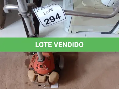 LOTE 294 - 01 ROÇADEIRA A GASOLINA COM AVARIAS. (NO ESTADO) ATENÇÃO! FAZER A VISITAÇÃO ANTES DE ARREMATAR, NÃO SABEMOS SE FUNCIONA. LEILÃO NÃO TEM GARANTIA E NEM DEVOLUÇÃO, SUJEITO A POSSÍVEIS AVARIAS VISÍVEIS/OCULTAS E/OU AUSÊNCIA DE COMPONENTES.