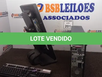 LOTE 201 - 01 CPU HP E 01 MONITOR COM TECLADO. (NO ESTADO) ATENÇÃO! FAZER A VISITAÇÃO ANTES DE ARREMATAR, NÃO SABEMOS SE FUNCIONA. LEILÃO NÃO TEM GARANTIA E NEM DEVOLUÇÃO, SUJEITO A POSSÍVEIS AVARIAS VISÍVEIS/OCULTAS E/OU AUSÊNCIA DE COMPONENTES.
