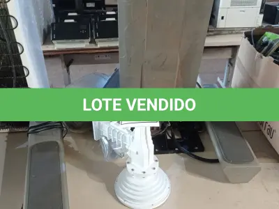 LOTE 187 - 01 LOTE COM PROJETOR E CÂMERAS DOME. (NO ESTADO) ATENÇÃO! FAZER A VISITAÇÃO ANTES DE ARREMATAR, NÃO SABEMOS SE FUNCIONA. LEILÃO NÃO TEM GARANTIA E NEM DEVOLUÇÃO, SUJEITO A POSSÍVEIS AVARIAS VISÍVEIS/OCULTAS E/OU AUSÊNCIA DE COMPONENTES.