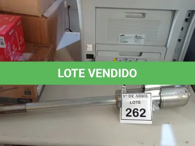 LOTE 262 - 01 PROPULSORA DE ÓLEO. (NO ESTADO) ATENÇÃO! FAZER A VISITAÇÃO ANTES DE ARREMATAR, NÃO SABEMOS SE FUNCIONA. LEILÃO NÃO TEM GARANTIA E NEM DEVOLUÇÃO, SUJEITO A POSSÍVEIS AVARIAS VISÍVEIS/OCULTAS E/OU AUSÊNCIA DE COMPONENTES.