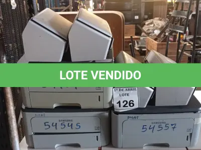 LOTE 126 - 01 LOTE COM IMPRESSORAS E SCANNER’S DIVERSOS. (NO ESTADO) ATENÇÃO! FAZER A VISITAÇÃO ANTES DE ARREMATAR, NÃO SABEMOS SE FUNCIONA. LEILÃO NÃO TEM GARANTIA E NEM DEVOLUÇÃO, SUJEITO A POSSÍVEIS AVARIAS VISÍVEIS/OCULTAS E/OU AUSÊNCIA DE COMPONENTES.