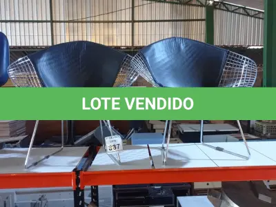 LOTE 337 - 02 CADEIRAS. (NO ESTADO) ATENÇÃO! FAZER A VISITAÇÃO ANTES DE ARREMATAR, NÃO SABEMOS SE FUNCIONA. LEILÃO NÃO TEM GARANTIA E NEM DEVOLUÇÃO, SUJEITO A POSSÍVEIS AVARIAS VISÍVEIS/OCULTAS E/OU AUSÊNCIA DE COMPONENTES.