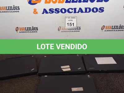 LOTE 151 - 04 NOTEBOOKS COM AVARIAS. (NO ESTADO) ATENÇÃO! FAZER A VISITAÇÃO ANTES DE ARREMATAR, NÃO SABEMOS SE FUNCIONA. LEILÃO NÃO TEM GARANTIA E NEM DEVOLUÇÃO, SUJEITO A POSSÍVEIS AVARIAS VISÍVEIS/OCULTAS E/OU AUSÊNCIA DE COMPONENTES.
