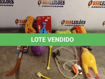 LOTE 318 - 01 LOTE COM VÁRIOS BRINQUEDOS PARA PET. (NOVO) (NO ESTADO) ATENÇÃO! FAZER A VISITAÇÃO ANTES DE ARREMATAR, NÃO SABEMOS SE FUNCIONA. LEILÃO NÃO TEM GARANTIA E NEM DEVOLUÇÃO, SUJEITO A POSSÍVEIS AVARIAS VISÍVEIS/OCULTAS E/OU AUSÊNCIA DE COMPONENTES.
