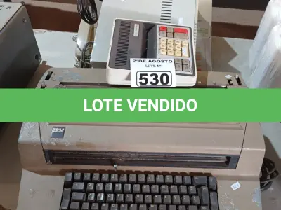 LOTE 530 - 01 APARELHO DE FAX, 01 MÁQUINA DE ESCREVER E 02 EQUIPAMOS ELETRÔNICOS DIVERSOS. (NO ESTADO) ATENÇÃO! FAZER A VISITAÇÃO ANTES DE ARREMATAR, NÃO SABEMOS SE FUNCIONA. LEILÃO NÃO TEM GARANTIA E NEM DEVOLUÇÃO, SUJEITO A POSSÍVEIS AVARIAS VISÍVEIS/OCULTAS E/OU AUSÊNCIA DE COMPONENTES.