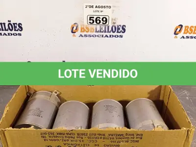 LOTE 569 - 04 CAPACITORES BOSCH 10UF/2,5/3,75KV. (NO ESTADO) ATENÇÃO! FAZER A VISITAÇÃO ANTES DE ARREMATAR, NÃO SABEMOS SE FUNCIONA. LEILÃO NÃO TEM GARANTIA E NEM DEVOLUÇÃO, SUJEITO A POSSÍVEIS AVARIAS VISÍVEIS/OCULTAS E/OU AUSÊNCIA DE COMPONENTES.