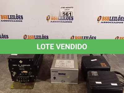 LOTE 561 - 04 EQUIPAMENTOS ELETRÔNICOS DIVERSOS. (NO ESTADO) ATENÇÃO! FAZER A VISITAÇÃO ANTES DE ARREMATAR, NÃO SABEMOS SE FUNCIONA. LEILÃO NÃO TEM GARANTIA E NEM DEVOLUÇÃO, SUJEITO A POSSÍVEIS AVARIAS VISÍVEIS/OCULTAS E/OU AUSÊNCIA DE COMPONENTES.