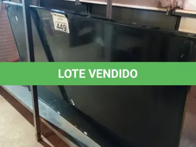 LOTE 449 - 02 TV’S MARCAS E MODELOS DIVERSOS PARA RETIRADA DE PEÇAS. (NO ESTADO) ATENÇÃO! FAZER A VISITAÇÃO ANTES DE ARREMATAR, NÃO SABEMOS SE FUNCIONA. LEILÃO NÃO TEM GARANTIA E NEM DEVOLUÇÃO, SUJEITO A POSSÍVEIS AVARIAS VISÍVEIS/OCULTAS E/OU AUSÊNCIA DE COMPONENTES).