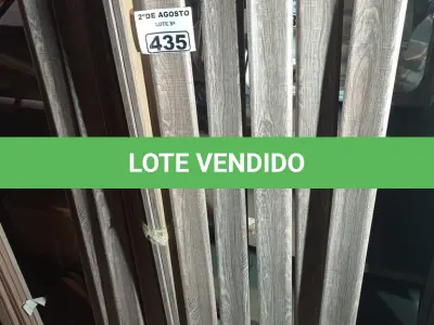 LOTE 435 - 12 PEÇAS DE RODAPÉ. (NO ESTADO) ATENÇÃO! FAZER A VISITAÇÃO ANTES DE ARREMATAR, NÃO SABEMOS SE FUNCIONA. LEILÃO NÃO TEM GARANTIA E NEM DEVOLUÇÃO, SUJEITO A POSSÍVEIS AVARIAS VISÍVEIS/OCULTAS E/OU AUSÊNCIA DE COMPONENTES).