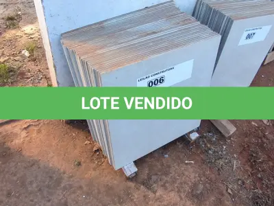 LOTE 006 - 32 PÇS DE PORCELANATO 60CM X 60CM DIVERSOS APROXIMADAMENTE 11,52M² (NO ESTADO)
