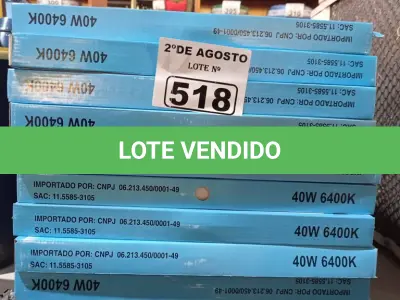 LOTE 518 -  10 LÂMPADAS FLUORESCENTE CIRCULAR 6400K 40W E 10 REATORES 1X40. (NO ESTADO) ATENÇÃO! FAZER A VISITAÇÃO ANTES DE ARREMATAR, NÃO SABEMOS SE FUNCIONA. LEILÃO NÃO TEM GARANTIA E NEM DEVOLUÇÃO, SUJEITO A POSSÍVEIS AVARIAS VISÍVEIS/OCULTAS E/OU AUSÊNCIA DE COMPONENTES.