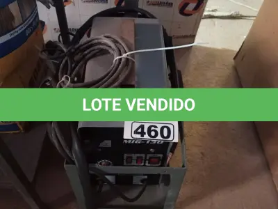 LOTE 460 - 01 MÁQUINA DE SOLDA MIG-130. (NO ESTADO) ATENÇÃO! FAZER A VISITAÇÃO ANTES DE ARREMATAR, NÃO SABEMOS SE FUNCIONA. LEILÃO NÃO TEM GARANTIA E NEM DEVOLUÇÃO, SUJEITO A POSSÍVEIS AVARIAS VISÍVEIS/OCULTAS E/OU AUSÊNCIA DE COMPONENTES).