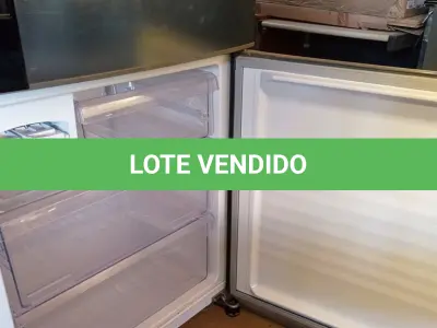 LOTE 476 - 01 GELADEIRA MARCA PANASONIC 220V. (NO ESTADO) ATENÇÃO! FAZER A VISITAÇÃO ANTES DE ARREMATAR, NÃO SABEMOS SE FUNCIONA. LEILÃO NÃO TEM GARANTIA E NEM DEVOLUÇÃO, SUJEITO A POSSÍVEIS AVARIAS VISÍVEIS/OCULTAS E/OU AUSÊNCIA DE COMPONENTES).