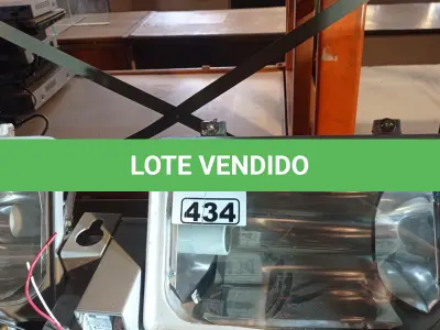 LOTE 434 - 02 LUMINÁRIAS DE PÁTIO COM 02 REATORES DE USO EXTERNO PARA LÂMPADA VAPOR METÁLICO 150W. (NO ESTADO) ATENÇÃO! FAZER A VISITAÇÃO ANTES DE ARREMATAR, NÃO SABEMOS SE FUNCIONA. LEILÃO NÃO TEM GARANTIA E NEM DEVOLUÇÃO, SUJEITO A POSSÍVEIS AVARIAS VISÍVEIS/OCULTAS E/OU AUSÊNCIA DE COMPONENTES).