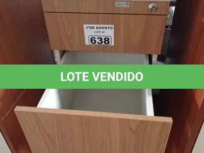 LOTE 638 - 02 GAVETEIROS EM MADEIRA COM 03 GAVETAS. (NO ESTADO) ATENÇÃO! FAZER A VISITAÇÃO ANTES DE ARREMATAR, NÃO SABEMOS SE FUNCIONA. LEILÃO NÃO TEM GARANTIA E NEM DEVOLUÇÃO, SUJEITO A POSSÍVEIS AVARIAS VISÍVEIS/OCULTAS E/OU AUSÊNCIA DE COMPONENTES.