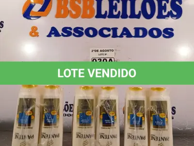 LOTE 030 - 18 FRASCOS DE CONDICIONADOR PANTENE PRO-V BRILHO EXTREMO 175ML. (NO ESTADO) ATENÇÃO! FAZER A VISITAÇÃO ANTES DE ARREMATAR, NÃO SABEMOS SE FUNCIONA. LEILÃO NÃO TEM GARANTIA E NEM DEVOLUÇÃO, SUJEITO A POSSÍVEIS AVARIAS VISÍVEIS/OCULTAS E/OU AUSÊNCIA DE COMPONENTES.