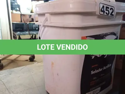 LOTE 452 - 01 BALDE DE SELADOR ACRÍLICO ANJO 18L. (NO ESTADO) ATENÇÃO! FAZER A VISITAÇÃO ANTES DE ARREMATAR, NÃO SABEMOS SE FUNCIONA. LEILÃO NÃO TEM GARANTIA E NEM DEVOLUÇÃO, SUJEITO A POSSÍVEIS AVARIAS VISÍVEIS/OCULTAS E/OU AUSÊNCIA DE COMPONENTES).