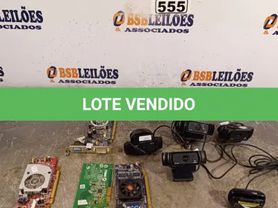 LOTE 555 - 04 PLACAS DE VÍDEO E 05 WEBCAM MARCAS E MODELOS DIVERSOS. (NO ESTADO) ATENÇÃO! FAZER A VISITAÇÃO ANTES DE ARREMATAR, NÃO SABEMOS SE FUNCIONA. LEILÃO NÃO TEM GARANTIA E NEM DEVOLUÇÃO, SUJEITO A POSSÍVEIS AVARIAS VISÍVEIS/OCULTAS E/OU AUSÊNCIA DE COMPONENTES.