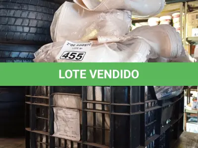 LOTE 455 - 01 LOTE COM VÁRIAS BOTINAS DE SEGURANÇA DE DIVERSAS NUMERAÇÕES NA COR BRANCA . (NO ESTADO) ATENÇÃO! FAZER A VISITAÇÃO ANTES DE ARREMATAR, NÃO SABEMOS SE FUNCIONA. LEILÃO NÃO TEM GARANTIA E NEM DEVOLUÇÃO, SUJEITO A POSSÍVEIS AVARIAS VISÍVEIS/OCULTAS E/OU AUSÊNCIA DE COMPONENTES).