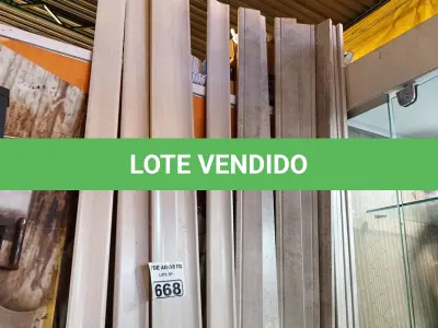 LOTE 668 - 13 PEÇAS DE RODAPÉ. (NO ESTADO) ATENÇÃO! FAZER A VISITAÇÃO ANTES DE ARREMATAR, NÃO SABEMOS SE FUNCIONA. LEILÃO NÃO TEM GARANTIA E NEM DEVOLUÇÃO, SUJEITO A POSSÍVEIS AVARIAS VISÍVEIS/OCULTAS E/OU AUSÊNCIA DE COMPONENTES.