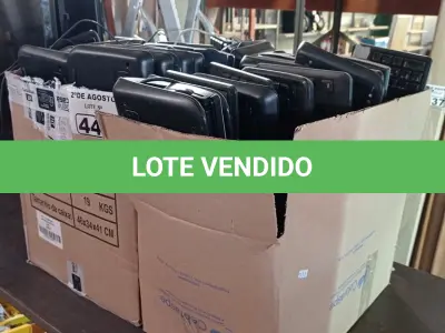 LOTE 447 - 01 LOTE COM GRANDE QUANTIDADE DE TECLADOS PARA PC MARCAS E MODELOS DIVERSOS. (NO ESTADO) ATENÇÃO! FAZER A VISITAÇÃO ANTES DE ARREMATAR, NÃO SABEMOS SE FUNCIONA. LEILÃO NÃO TEM GARANTIA E NEM DEVOLUÇÃO, SUJEITO A POSSÍVEIS AVARIAS VISÍVEIS/OCULTAS E/OU AUSÊNCIA DE COMPONENTES).