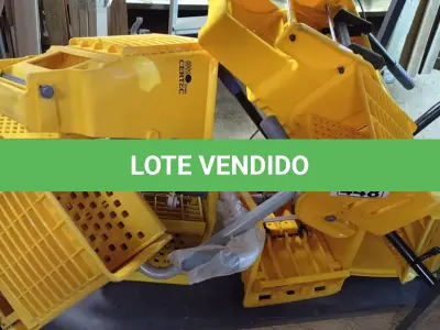 LOTE 448 - 04 ESCORREDORES PARA PANO DE CHÃO INCOMPLETOS. (NO ESTADO) ATENÇÃO! FAZER A VISITAÇÃO ANTES DE ARREMATAR, NÃO SABEMOS SE FUNCIONA. LEILÃO NÃO TEM GARANTIA E NEM DEVOLUÇÃO, SUJEITO A POSSÍVEIS AVARIAS VISÍVEIS/OCULTAS E/OU AUSÊNCIA DE COMPONENTES).