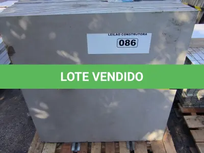 LOTE 086 - 14 CAIXAS DE SAMPA PACAEMBU 90CM X 90CM APROXIMADAMENTE 22,68M²(NO ESTADO)