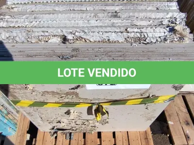 LOTE 072 - 01 LOTE COM PORCELANATO SAMPA COPAM 90CM X 90 CM APROXIMADAMENTE 24,30M²(NO ESTADO)