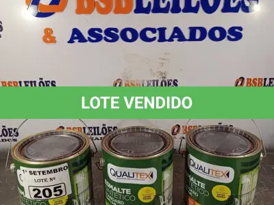 LOTE 205 - 03 GALÕES DE ESMALTE SINTÉTICO QUALITEX 3,6L SENDO 02 NA COR VERDE FOLHA E 01 VERMELHO. (NO ESTADO) ATENÇÃO! FAZER A VISITAÇÃO ANTES DE ARREMATAR, NÃO SABEMOS SE FUNCIONA. LEILÃO NÃO TEM GARANTIA E NEM DEVOLUÇÃO, SUJEITO A POSSÍVEIS AVARIAS VISÍVEIS/OCULTAS E/OU AUSÊNCIA DE COMPONENTES.