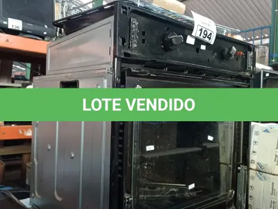 LOTE 194 - 01 FORNO A GÁS DE EMBUTIR COM AVARIAS. (NO ESTADO) ATENÇÃO! FAZER A VISITAÇÃO ANTES DE ARREMATAR, NÃO SABEMOS SE FUNCIONA. LEILÃO NÃO TEM GARANTIA E NEM DEVOLUÇÃO, SUJEITO A POSSÍVEIS AVARIAS VISÍVEIS/OCULTAS E/OU AUSÊNCIA DE COMPONENTES.